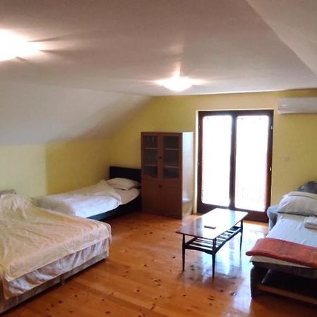 Dedinje Villa Jagodina Buitenkant foto